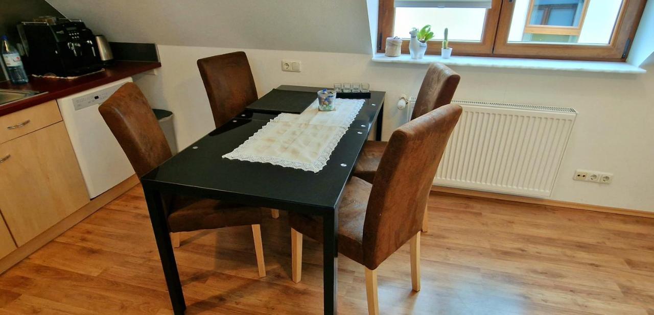 Privatwohnung Rybczynski Undenheim ภายนอก รูปภาพ