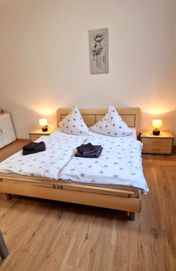 Privatwohnung Rybczynski Undenheim ภายนอก รูปภาพ