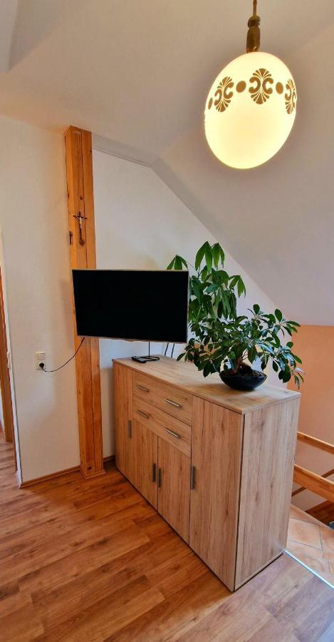 Privatwohnung Rybczynski Undenheim ภายนอก รูปภาพ