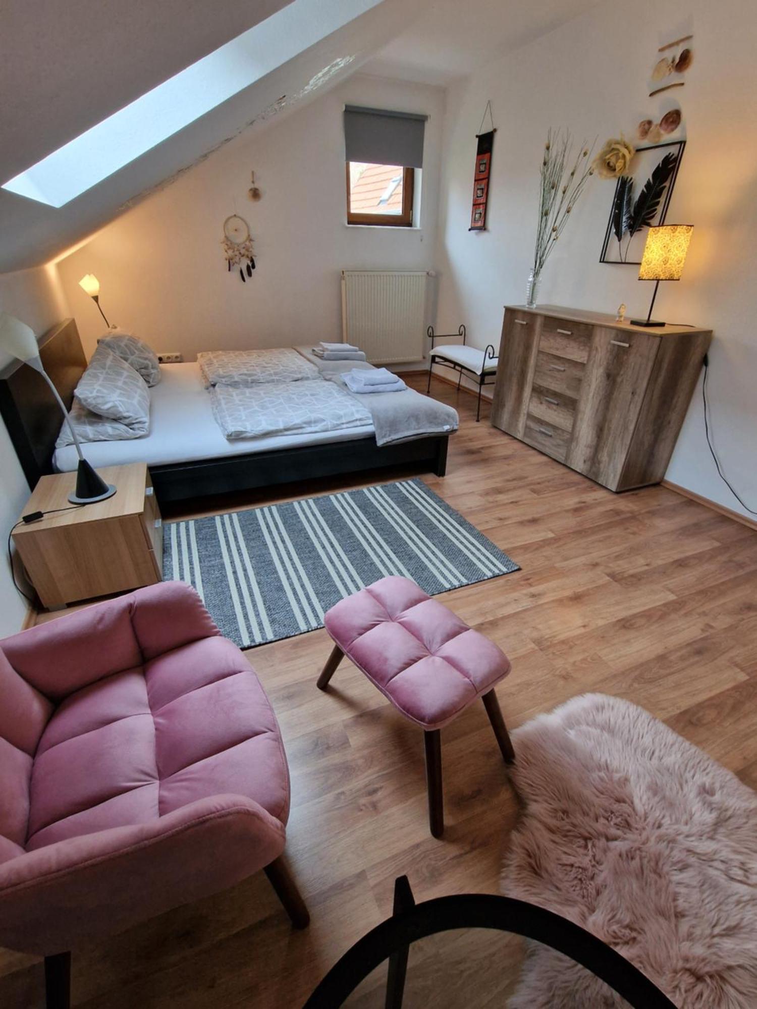 Privatwohnung Rybczynski Undenheim ภายนอก รูปภาพ