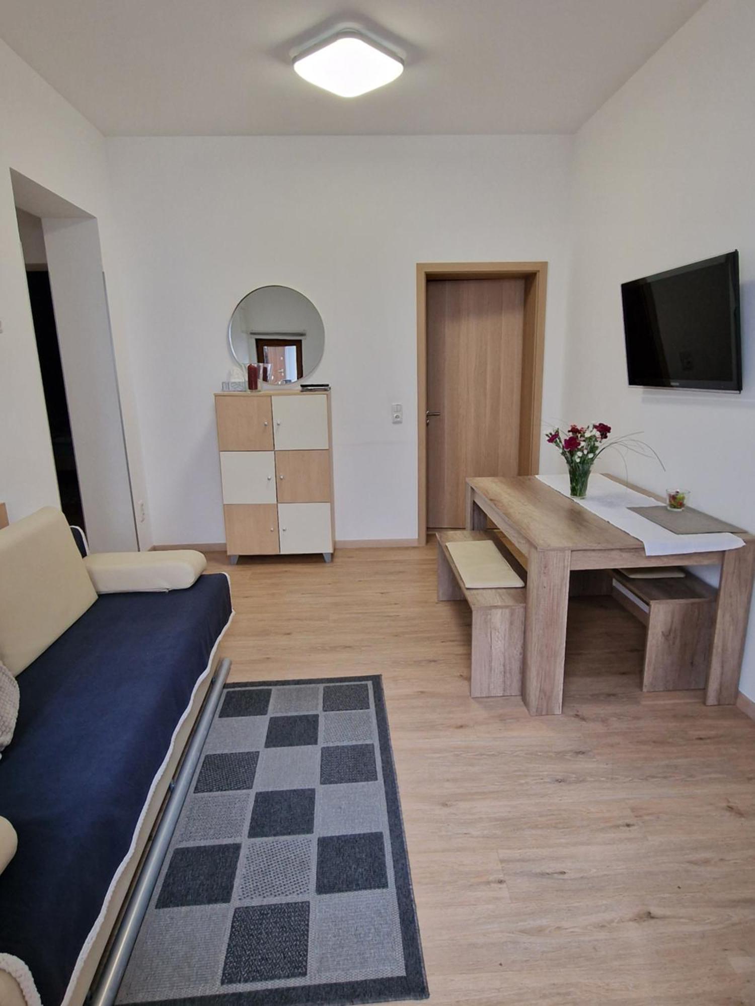 Privatwohnung Rybczynski Undenheim ภายนอก รูปภาพ