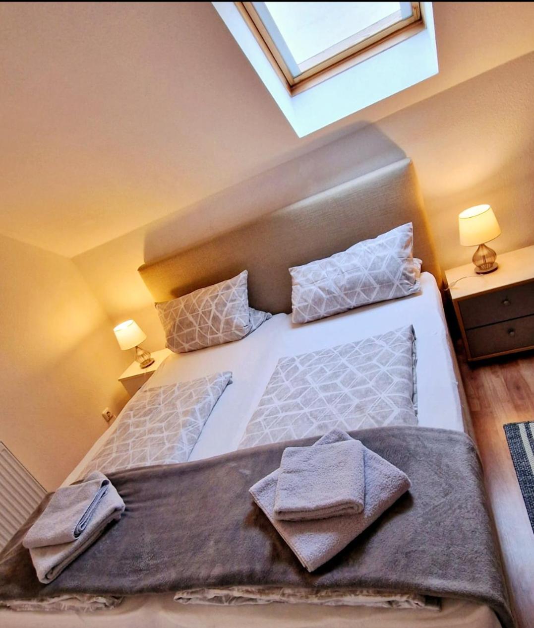 Privatwohnung Rybczynski Undenheim ภายนอก รูปภาพ
