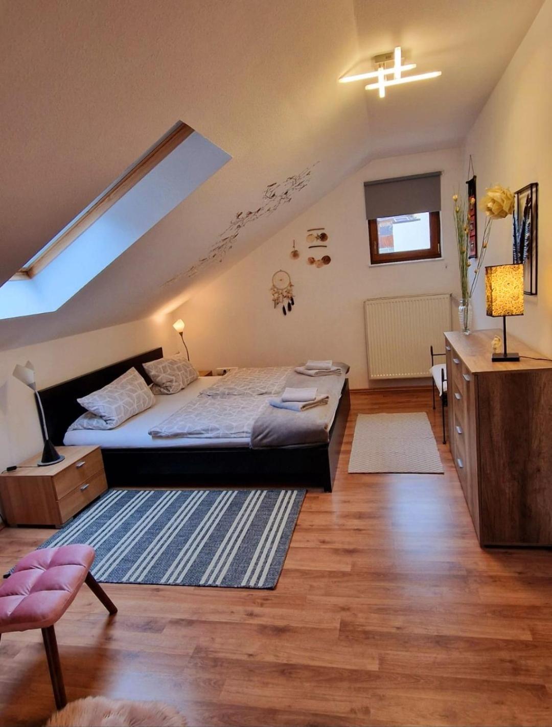 Privatwohnung Rybczynski Undenheim ภายนอก รูปภาพ