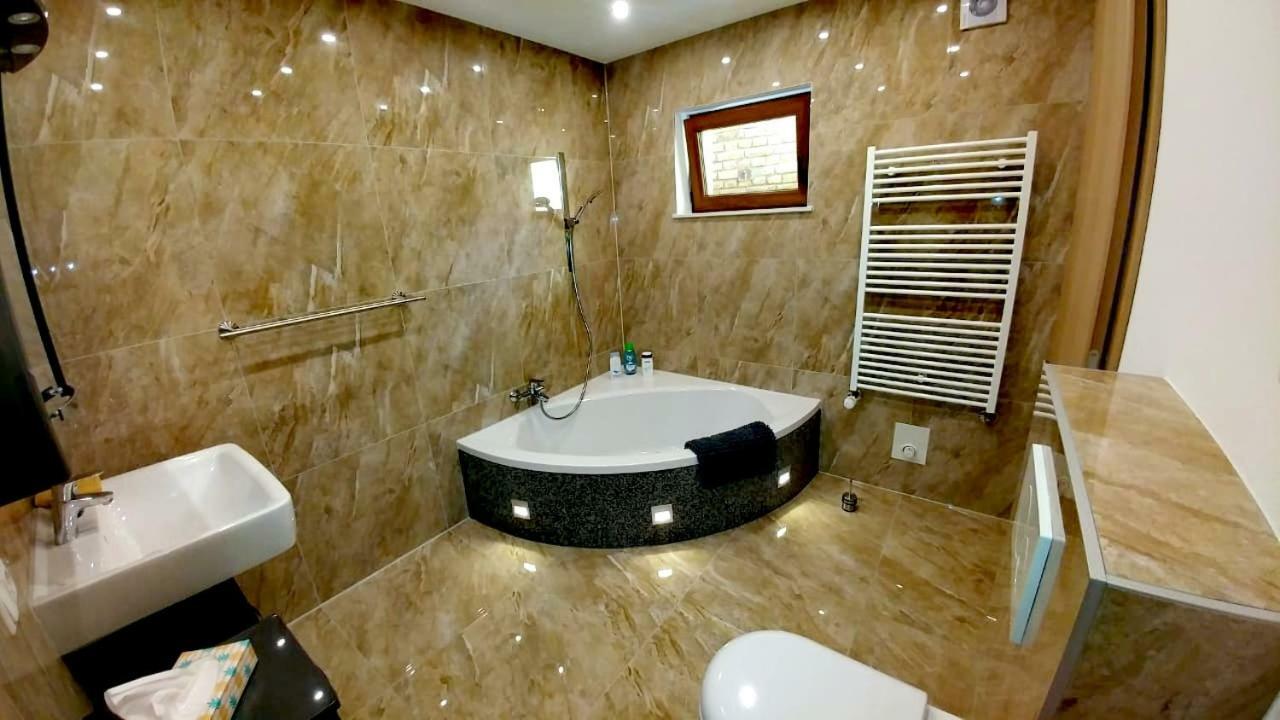 Privatwohnung Rybczynski Undenheim ภายนอก รูปภาพ